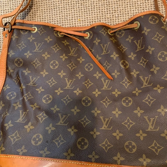 COPY - Louis Vuitton Monogram Petit Noe Handbag - Picture 3 of 10